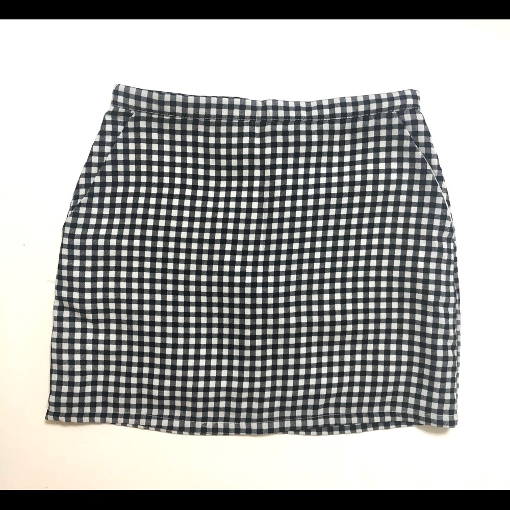 Gingham mini skirt